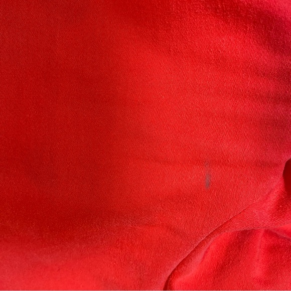 The limited tailored harvest red shorts size 6. - Picture 4 of 6